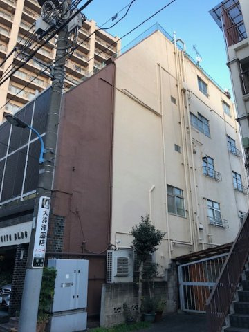 大洋ビルの外観