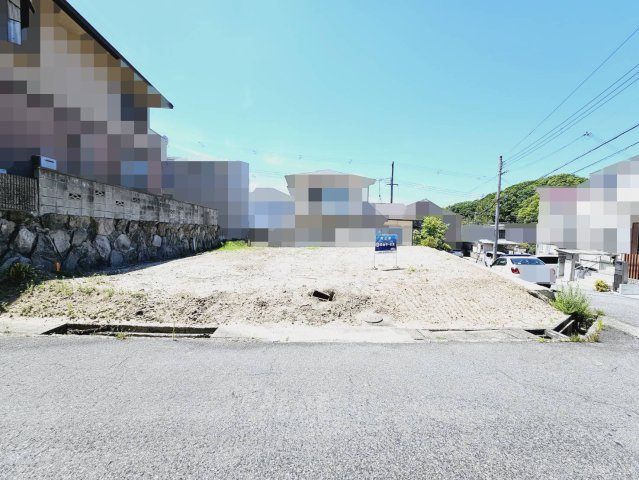 友が丘５丁目土地の外観|■土地200.24㎡／約60.5坪■現況更地■整形地■角地につき、開放感有