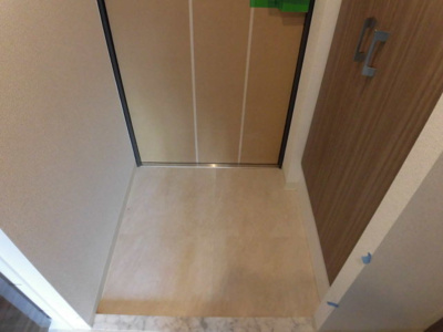 【玄関】 | エスリード新大阪グランファースト | タイルがおしゃれな玄関です