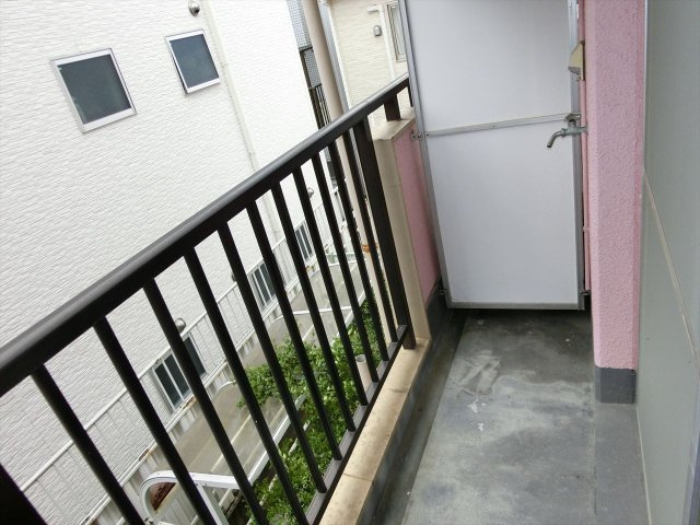 ぷちうらら｜名古屋市の賃貸ならMy賃貸のバルコニー|ぷちうらら
※反転タイプ