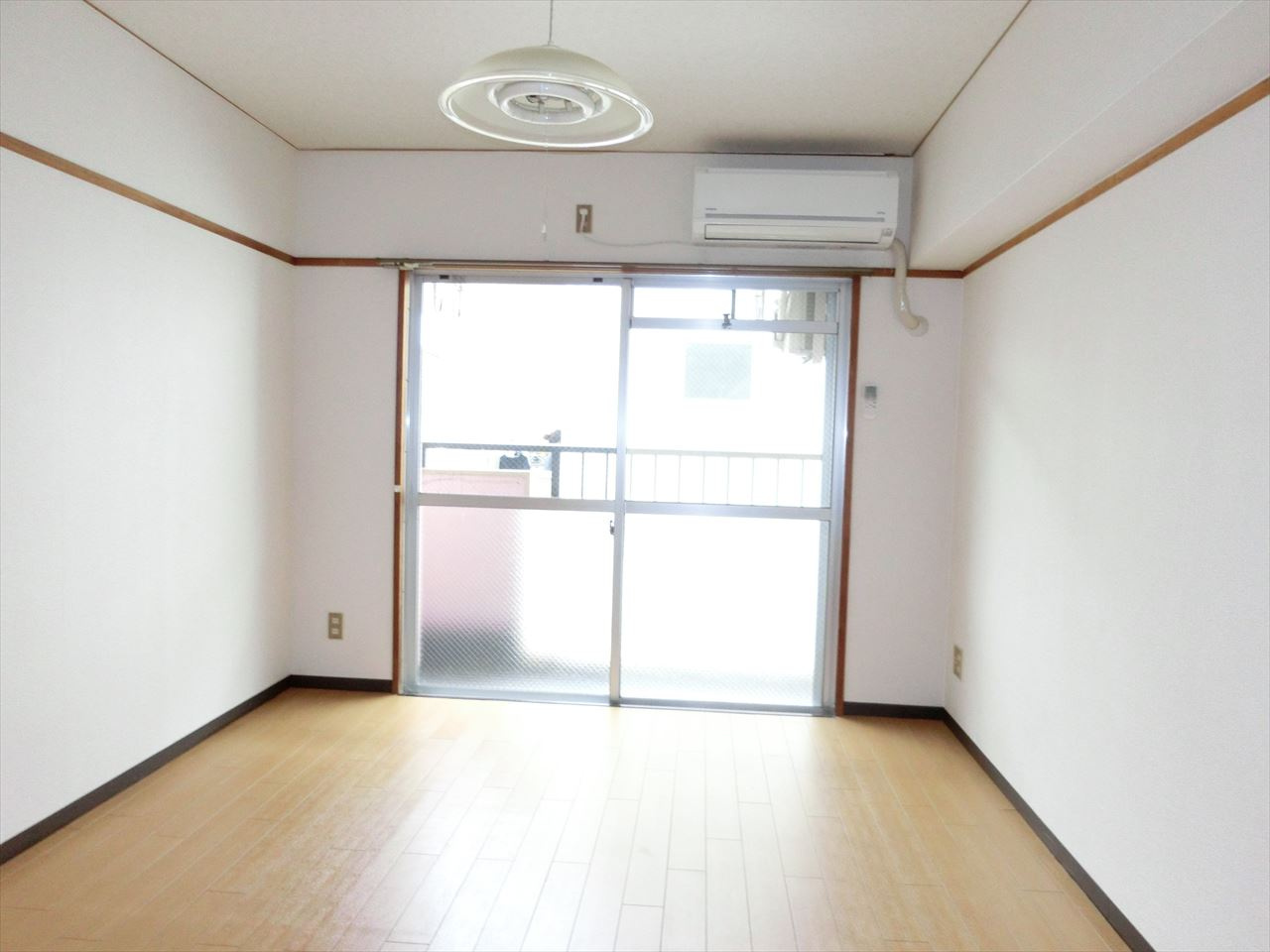 ぷちうらら｜名古屋市の賃貸ならMy賃貸の居間・リビング|ぷちうらら
※反転タイプ