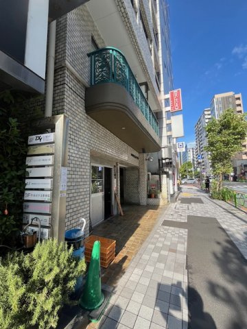 日本橋センチュリープラザの外観