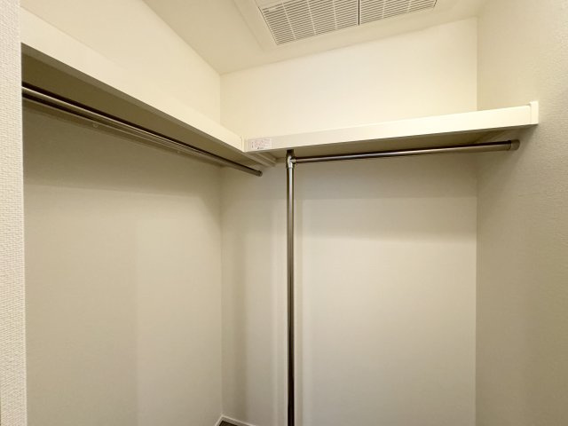 グラン・ブルー高輪アドニスA棟の収納