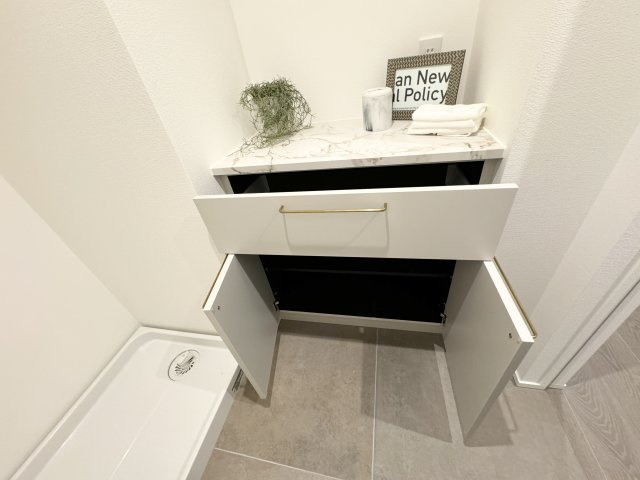 グラン・ブルー高輪アドニスA棟の収納