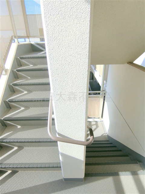 クリオ多摩川ラ・モードのその他共用部分|共用階段