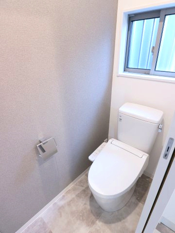 井の頭戸建のトイレ