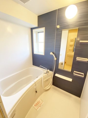 【浴室】 | コートジュネス　Ⅱ | ※同物件、別のお部屋の写真です