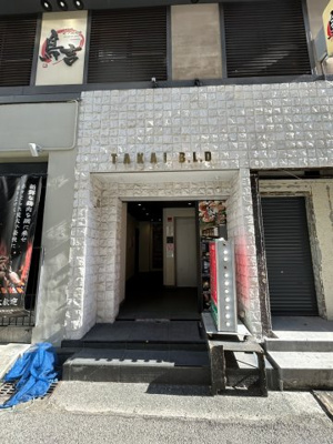 【エントランス】 | TAKAI B.L.D(旧岩崎ビル)