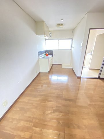 ハイツリバーBのその他