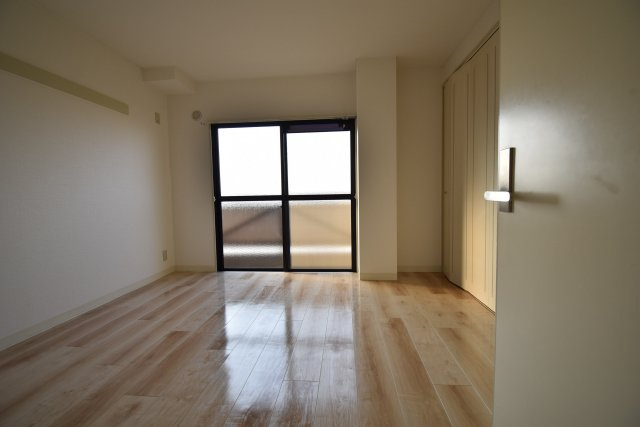 ソレーユYAMADAの洋室|同型参考モデル写真