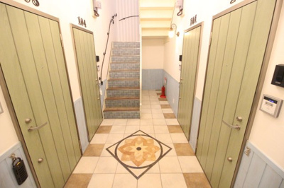 【エントランス】 | セレナ松虫