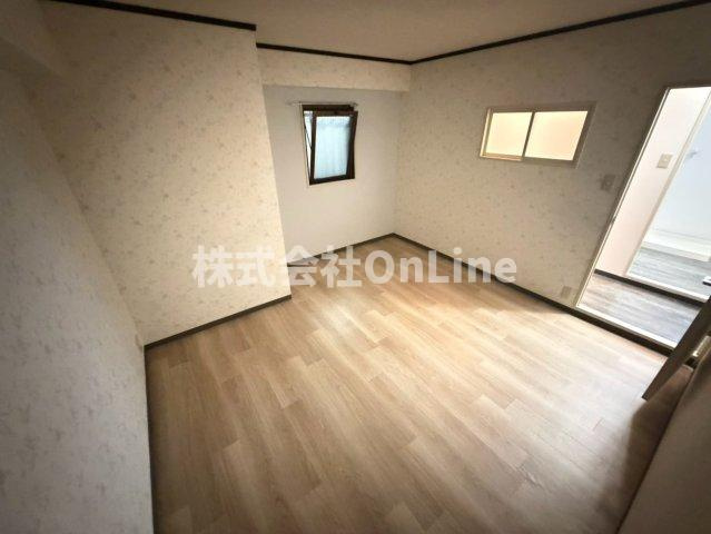 八尾市北本町２丁目の賃貸マンションの内装