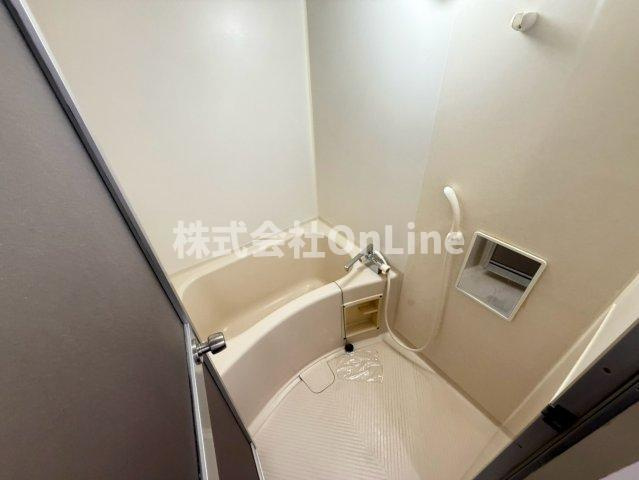 八尾市北本町２丁目の賃貸マンションの浴室