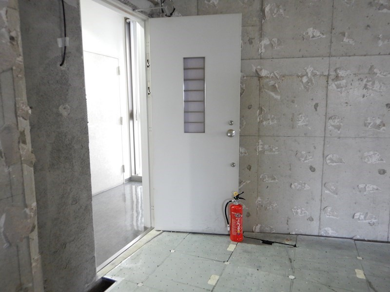 武庫之荘ＡＴＳＴビルの玄関|入口です。