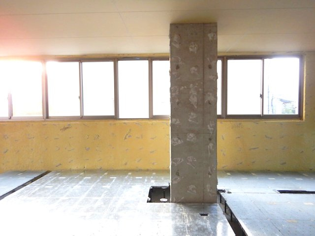 武庫之荘ＡＴＳＴビルの内装|明るい色調の室内です