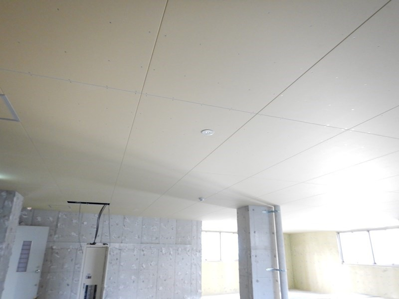 武庫之荘ＡＴＳＴビルの内装|天井です。