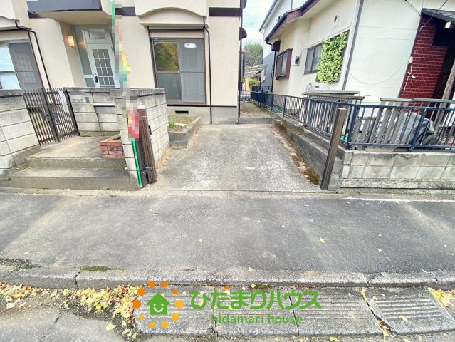 加須市騎西　中古一戸建ての駐車場|2024/11/1　撮影