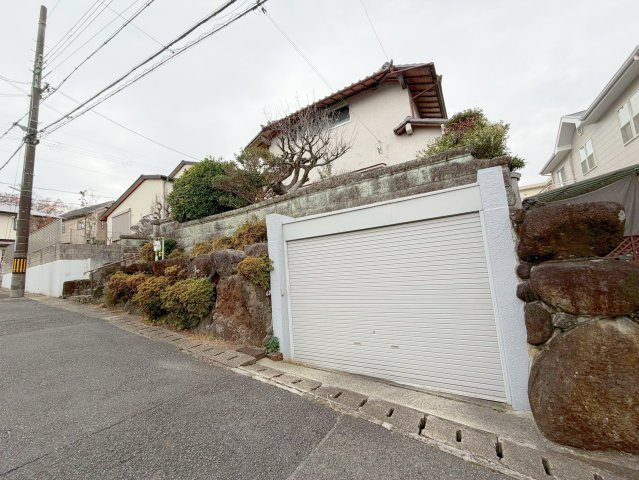 奈良市神功3丁目土地(古家付)の外観