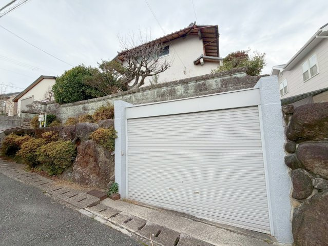 奈良市神功3丁目土地(古家付)の外観