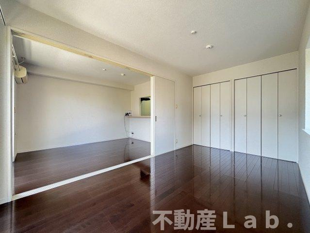 CRECIAの居間・リビング