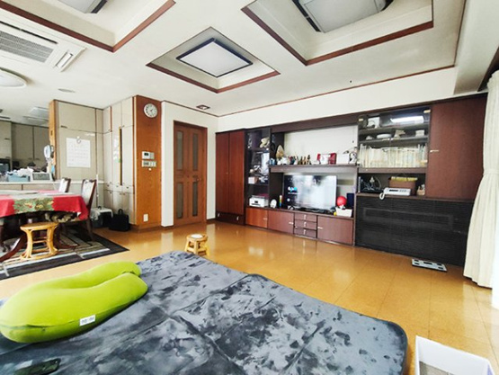 【居間・リビング】 | 熱海市伊豆山　戸建