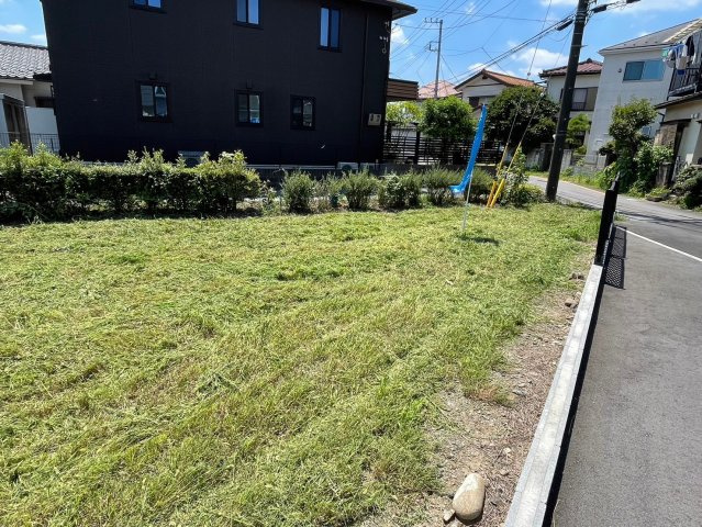 土地 狭山市柏原の前面道路含む現地写真