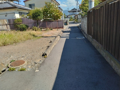 【外観】 | 岡谷市中央町3丁目 売地④ | 外観と前面道路