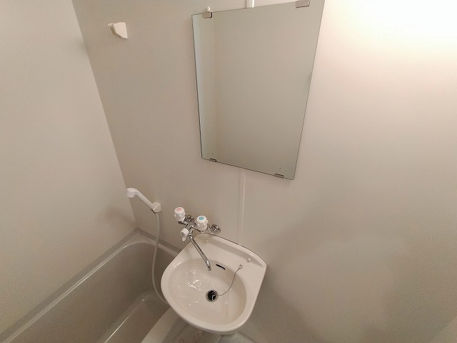 神戸市須磨区飛松町４丁目の賃貸マンションの洗面所|洗面台