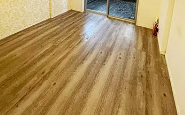 CSGARDEN池袋の居間・リビング
