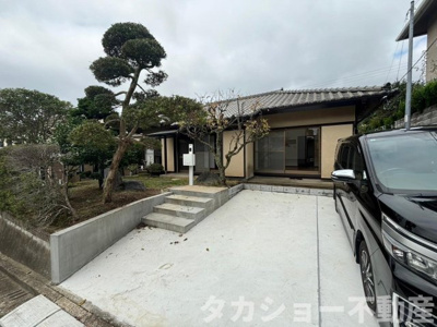 【駐車場】 | 市原市瀬又　平屋中古戸建 | 駐車場に車を止められます