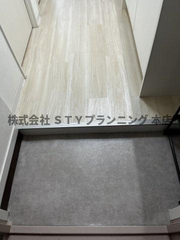 仲介手数料0円！ファインハイツの玄関