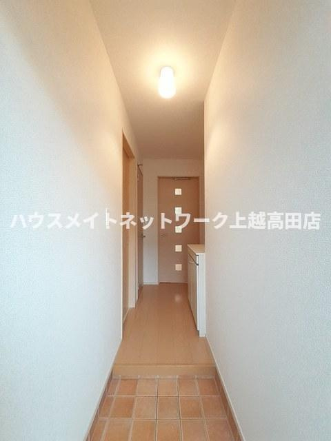 ラ・ルジュ・アンの玄関|玄関