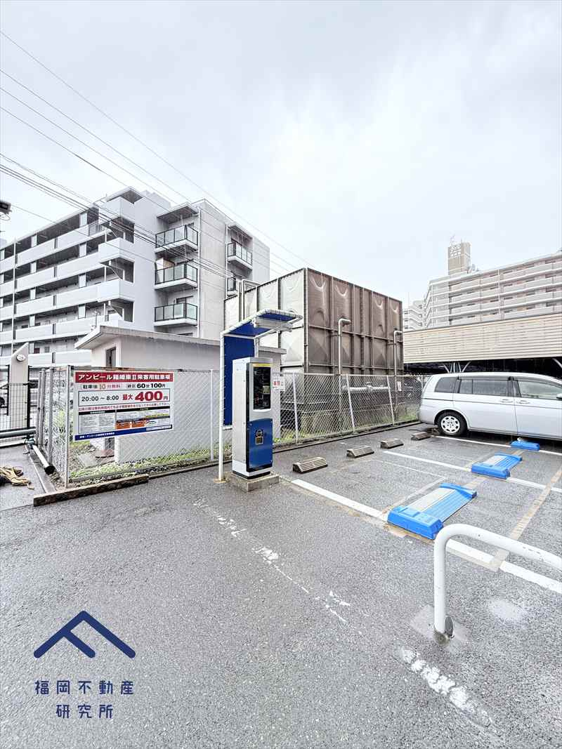 アンピール箱崎東Ⅱの駐車場