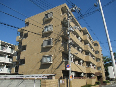 【外観】 | 301 | シックなタイル張りの外観です