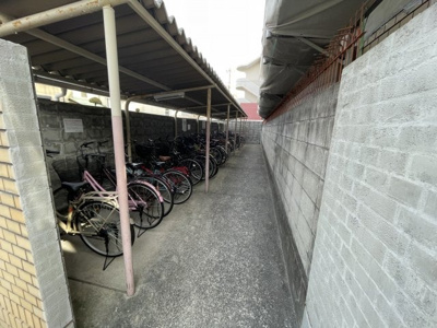 【その他共用部分】 | 301 | 駐輪場です
