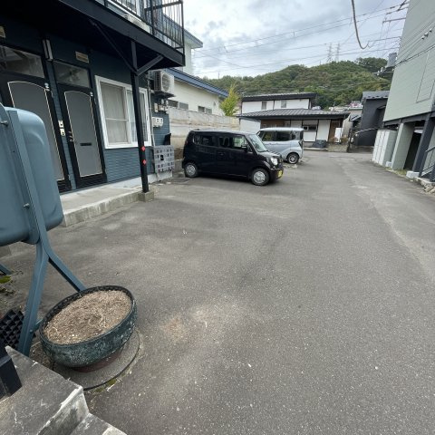 コーポ真の駐車場