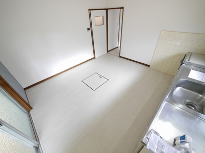 【居間・リビング】 | 長田区丸山町1丁目9-4戸建