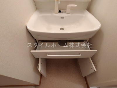 【洗面所】 | ユトリロ忠興A