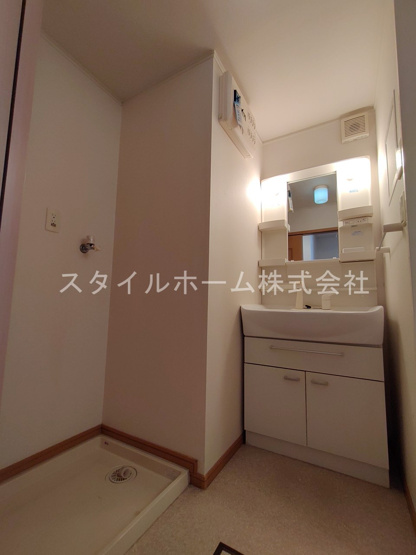 【洗面所】 | ユトリロ忠興A