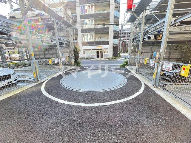 ラグゼナ流山おおたかの森の駐車場