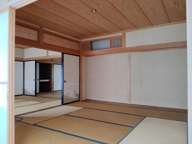 米沢市下花沢2丁目　２階建中古住宅の和室