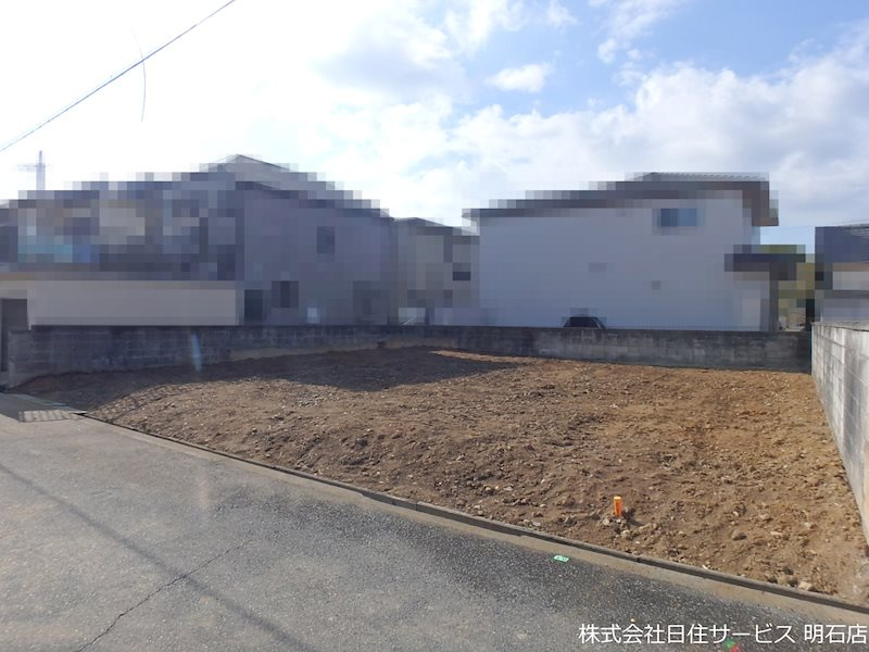 新神野１丁目　土地の前面道路含む現地写真|道路北側より撮影した現地写真