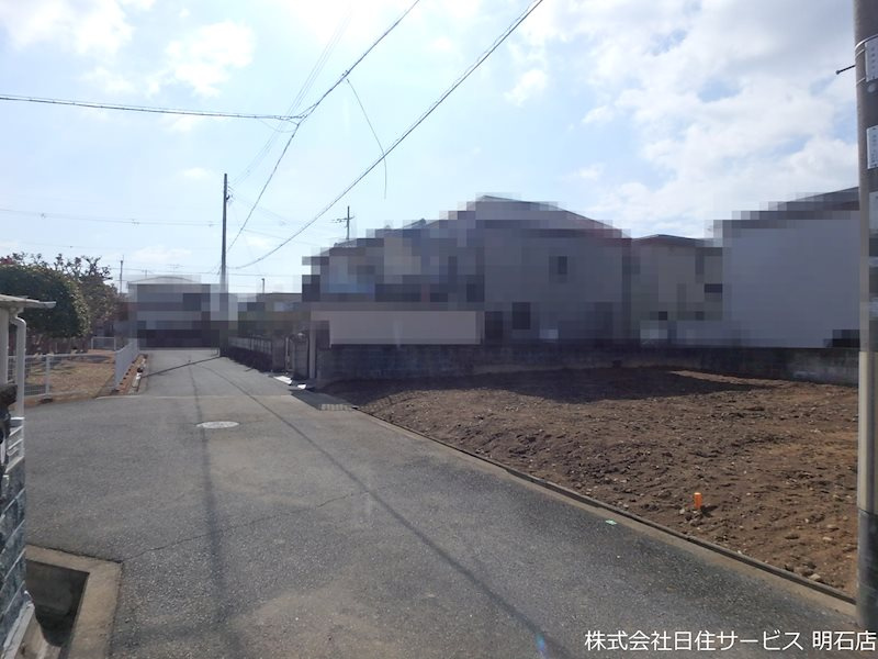新神野１丁目　土地の前面道路含む現地写真|北側より撮影した前面道路含む現地写真