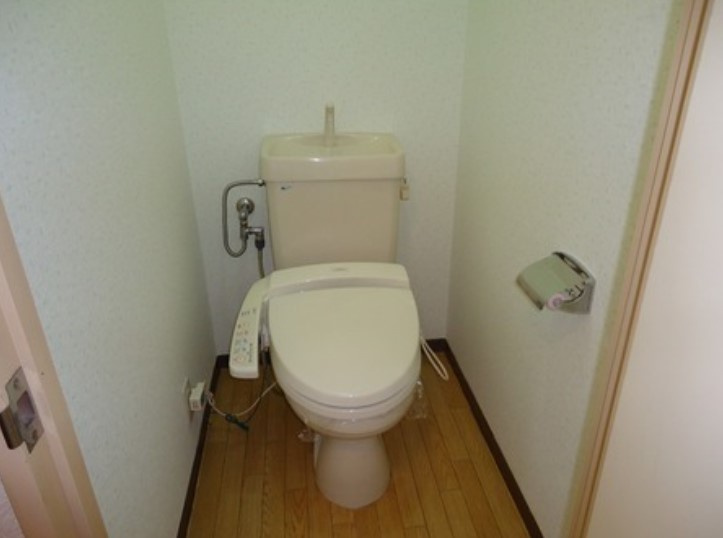 大阪市浪速区敷津東３丁目の賃貸マンションのトイレ