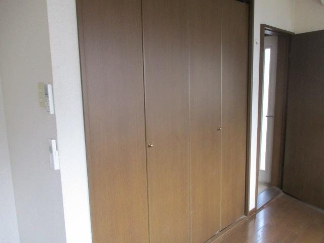 エトワール須磨浦の収納|収納スペースです