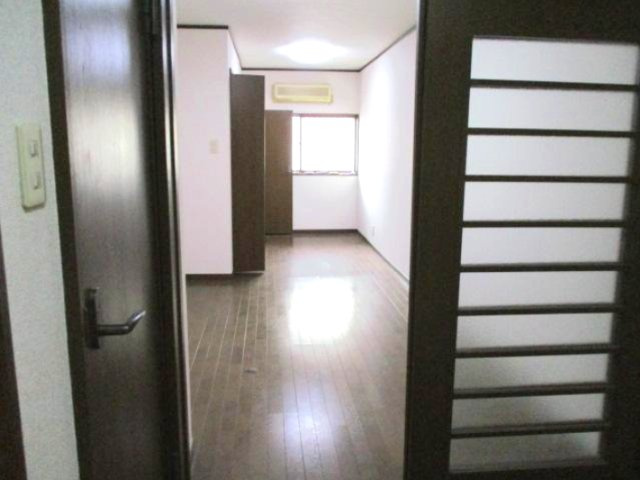 エトワール須磨浦の洋室|洋室です