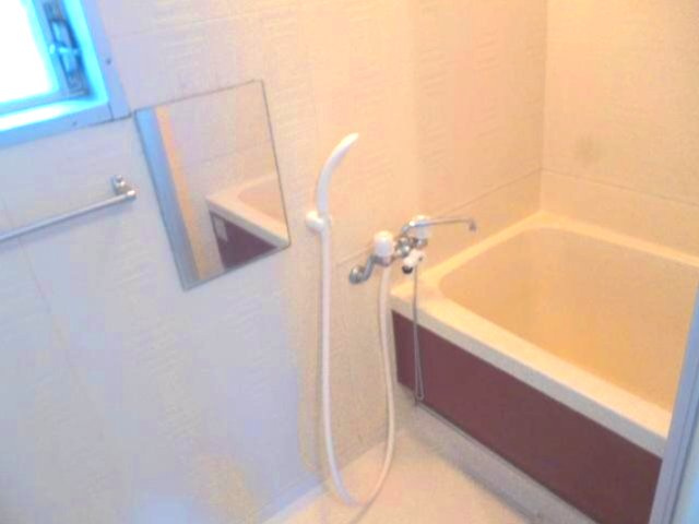 須磨一ノ谷グリーンハイツC棟の浴室|落ち着いた空間のお風呂です