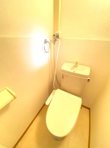 舞子片山団地4号棟のトイレ|トイレもきれいです