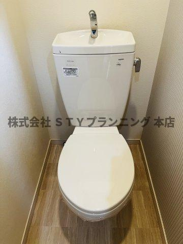 仲介手数料0円！アイビス白壁のトイレ