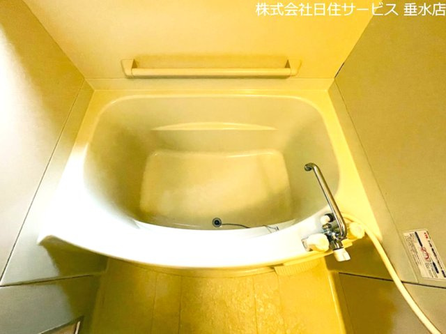 ロゼール舞子の浴室|浴槽部分です